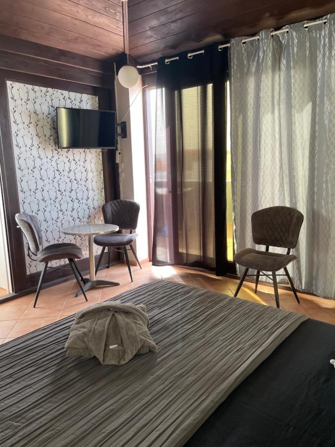 Blue Eagle Guesthouse - Casa De Hospedes Санта Мария Екстериор снимка