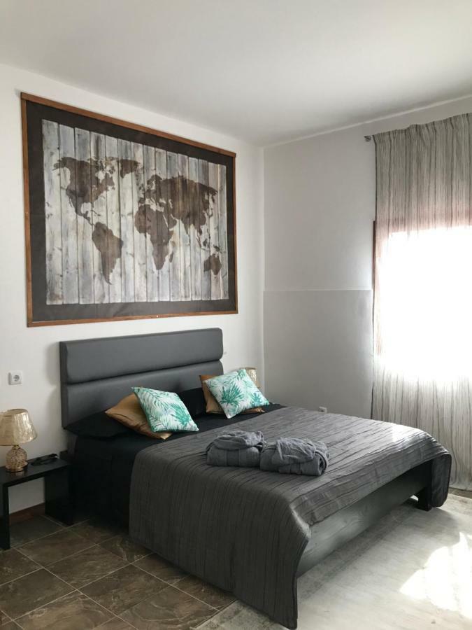 Blue Eagle Guesthouse - Casa De Hospedes Санта Мария Екстериор снимка