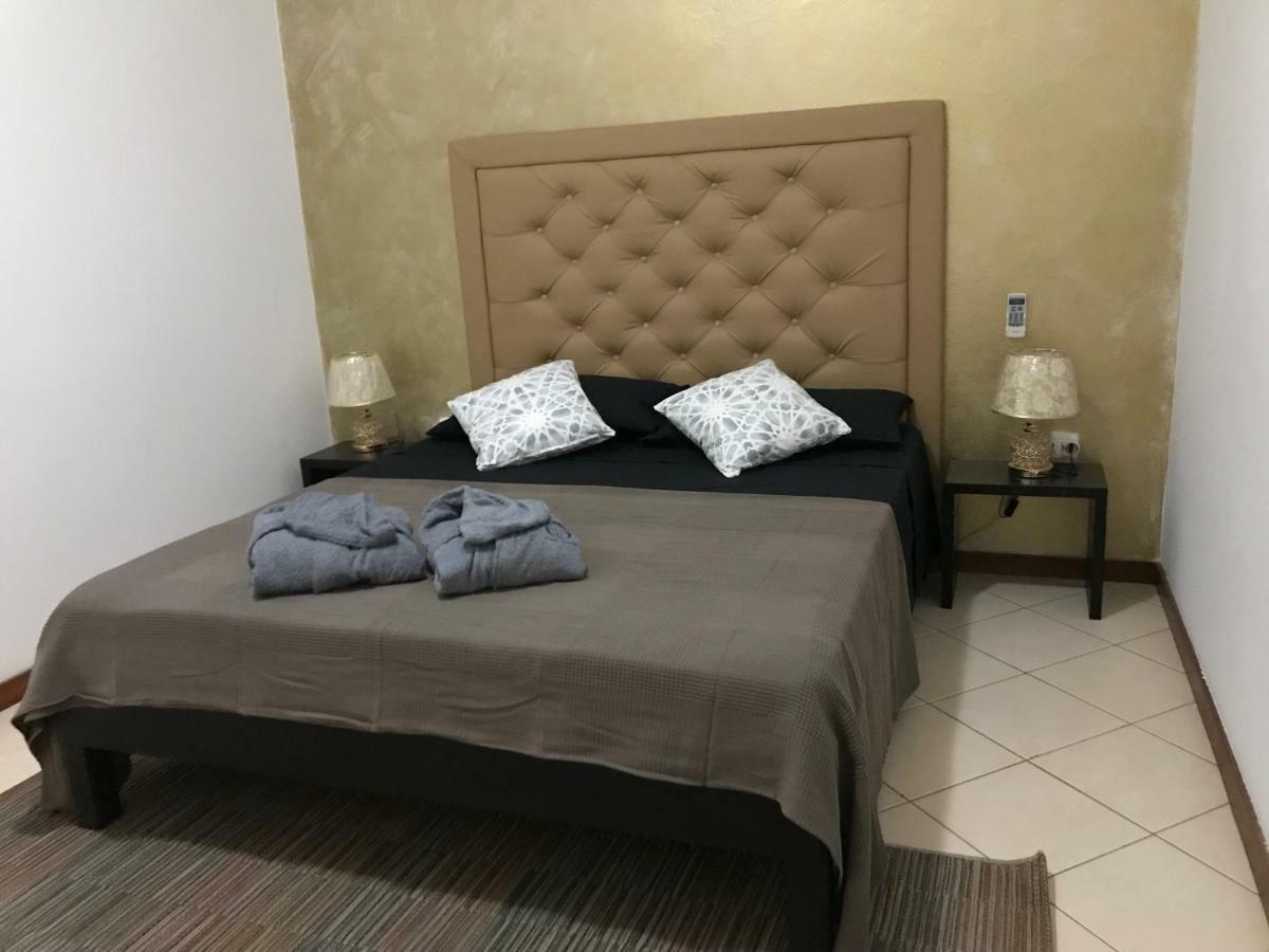 Blue Eagle Guesthouse - Casa De Hospedes Санта Мария Екстериор снимка